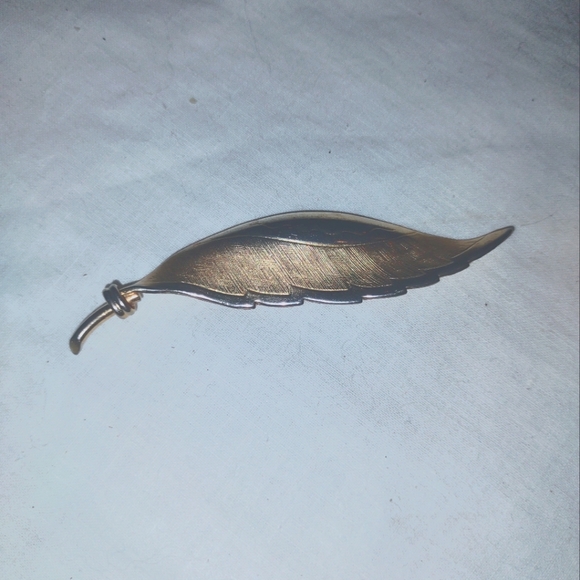 Giovanni vintage leaf brooch - Picture 4 of 15